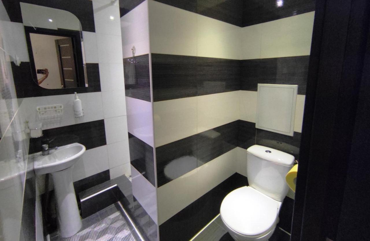 Люкс В Центре Металлургов 31 Kr Apartments Krivói Rog Exterior foto